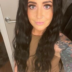 Meet your Posher, April